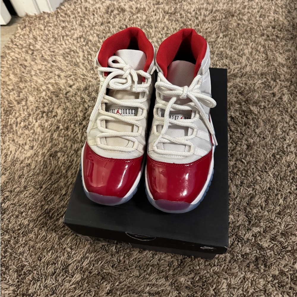Air Jordan Retro 11 Varsity Red Size 7